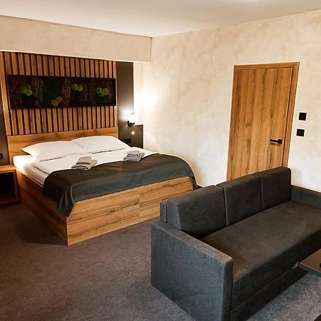 Hotel Kras Jedovnice Εξωτερικό φωτογραφία