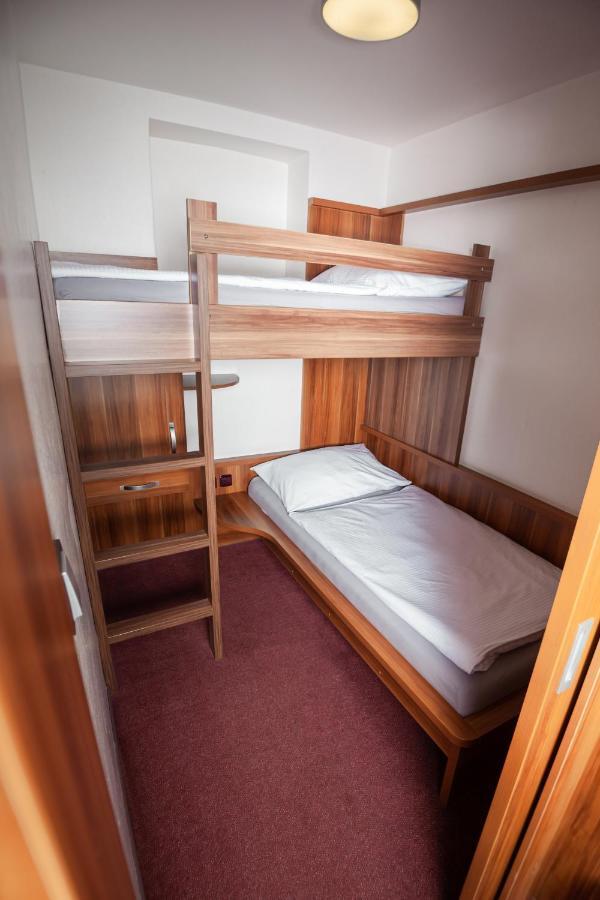 Hotel Kras Jedovnice Εξωτερικό φωτογραφία